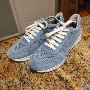 Geox Women's D Sukie B Low Top Lace Up Sneaker Blue Soft Suede Leather Sz 8